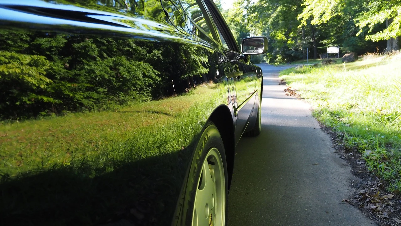 1989 Porsche 944 S2 - Image 4 of 15