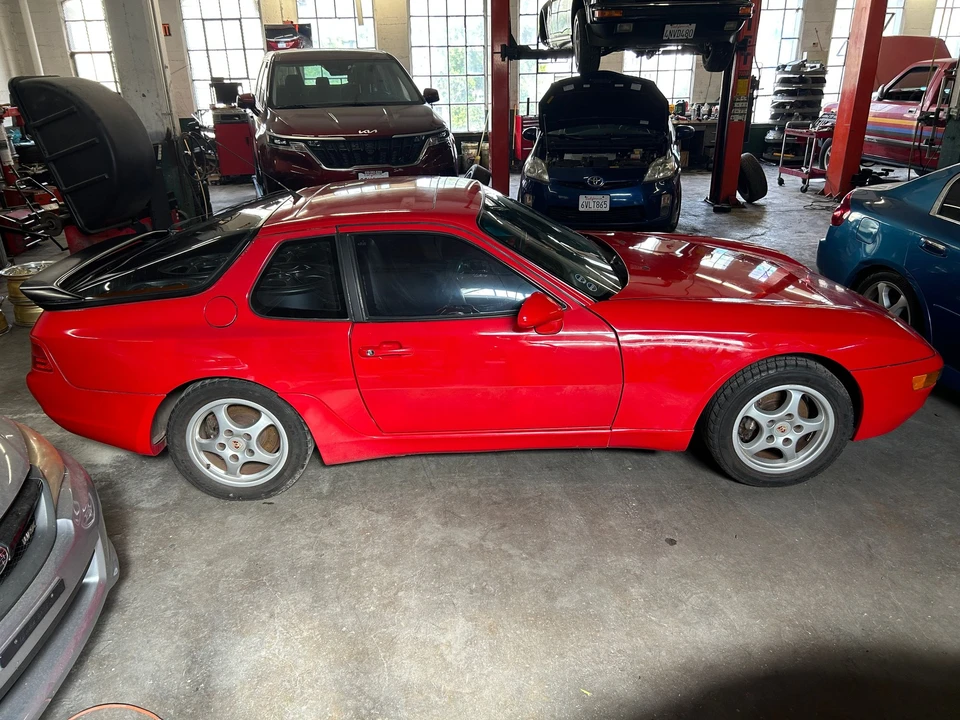 1993 Porsche 968 - Image 2 of 10