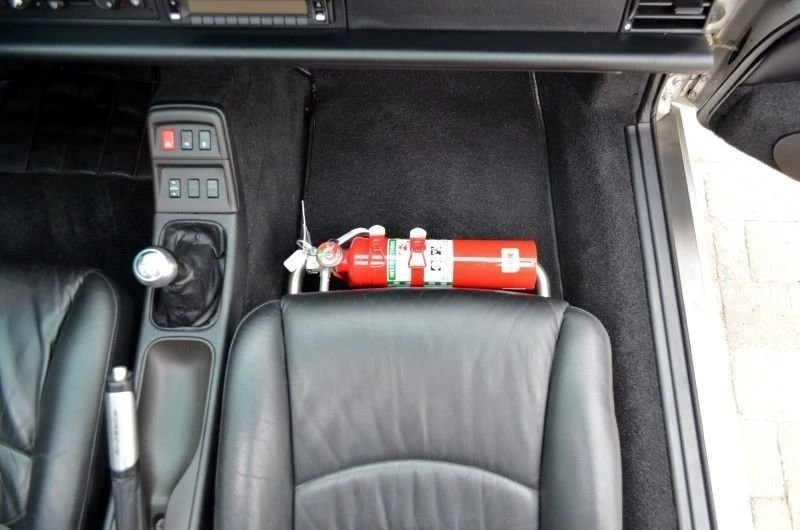 1997 Porsche 993 Carrera 4S - Image 14 of 26