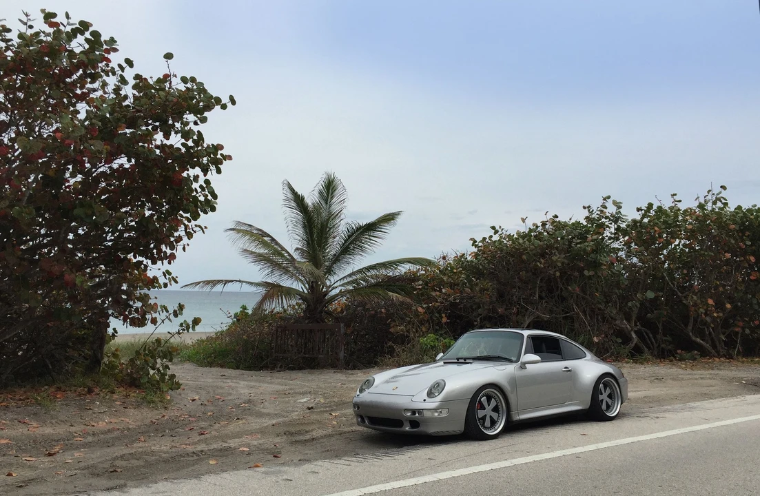 1997 Porsche 993 Carrera 4S - Image 6 of 26