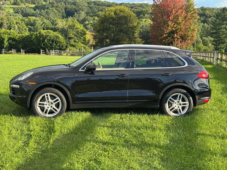 2011 Porsche 958 Cayenne - Image 5 of 27