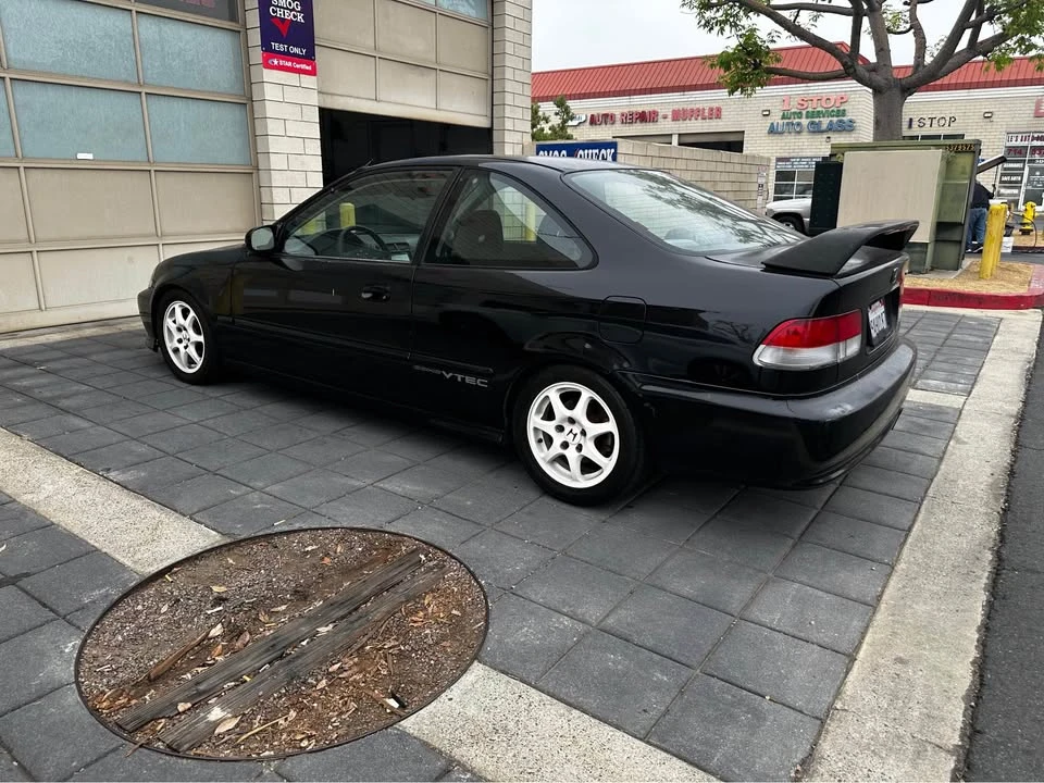 2000 Honda EM1 Civic Si - Image 2 of 2