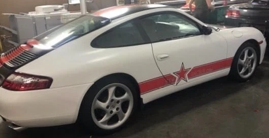 2001 Porsche 996 Carrera - Image 15 of 31
