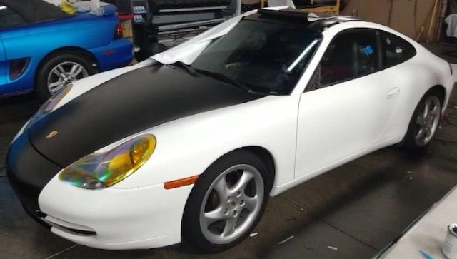 2001 Porsche 996 Carrera - Image 13 of 31