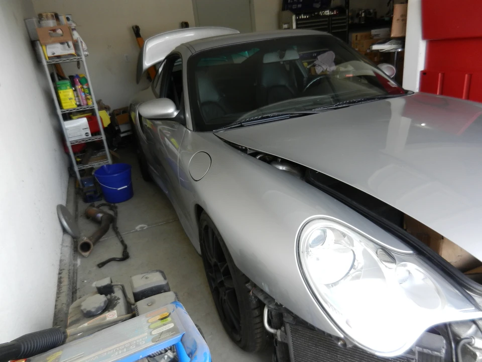 2001 Porsche 996 Turbo - Image 11 of 31
