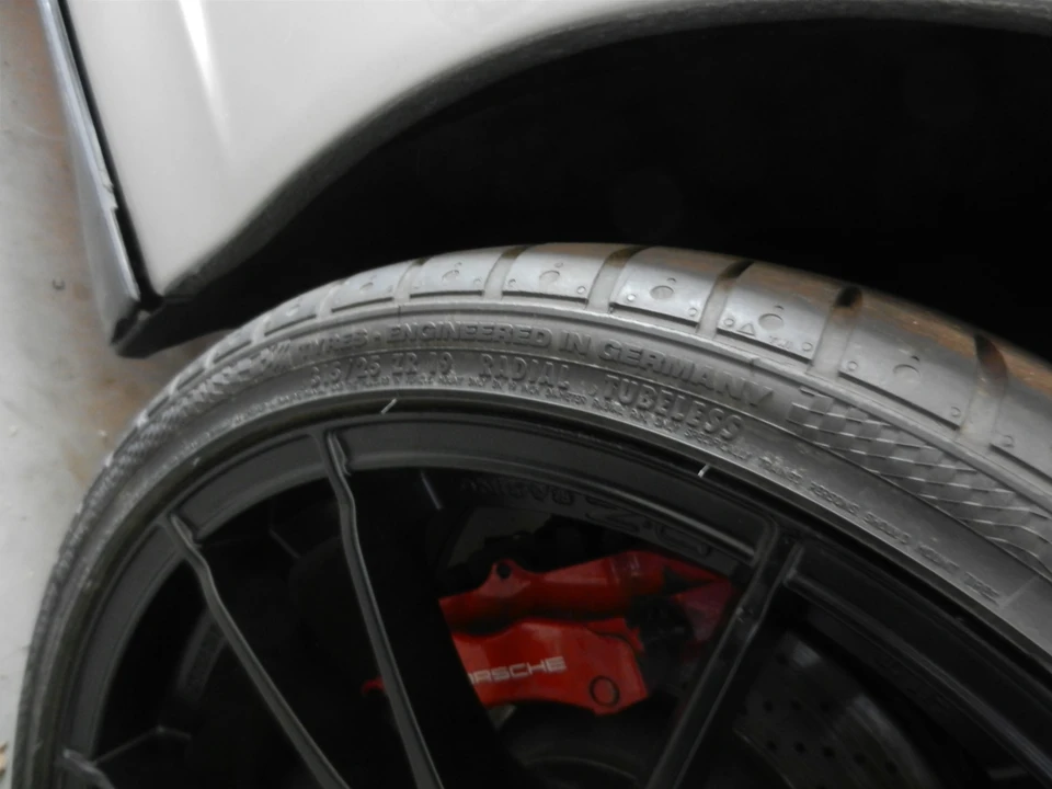 2001 Porsche 996 Turbo - Image 5 of 31