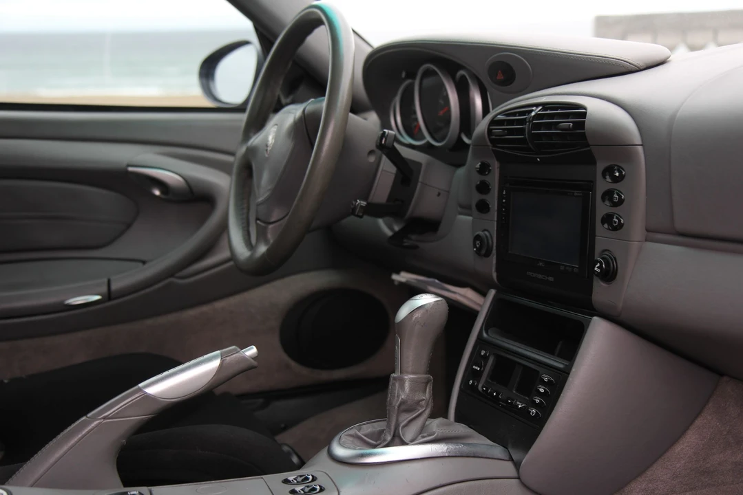2001 Porsche 996 Turbo - Image 3 of 11