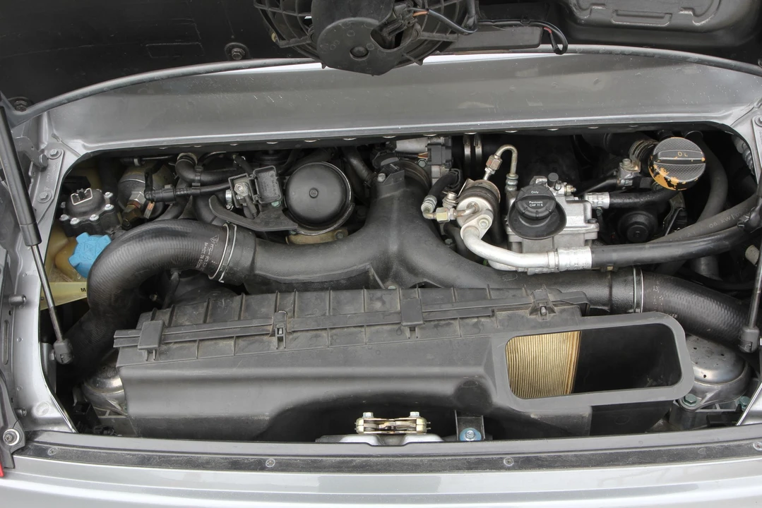 2001 Porsche 996 Turbo - Image 7 of 11