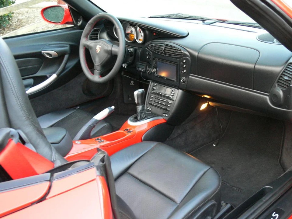 2001 Porsche 986 Boxster S - Image 13 of 31