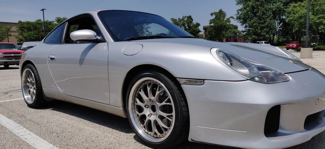 2001 Porsche 996 Carrera - Image 11 of 31