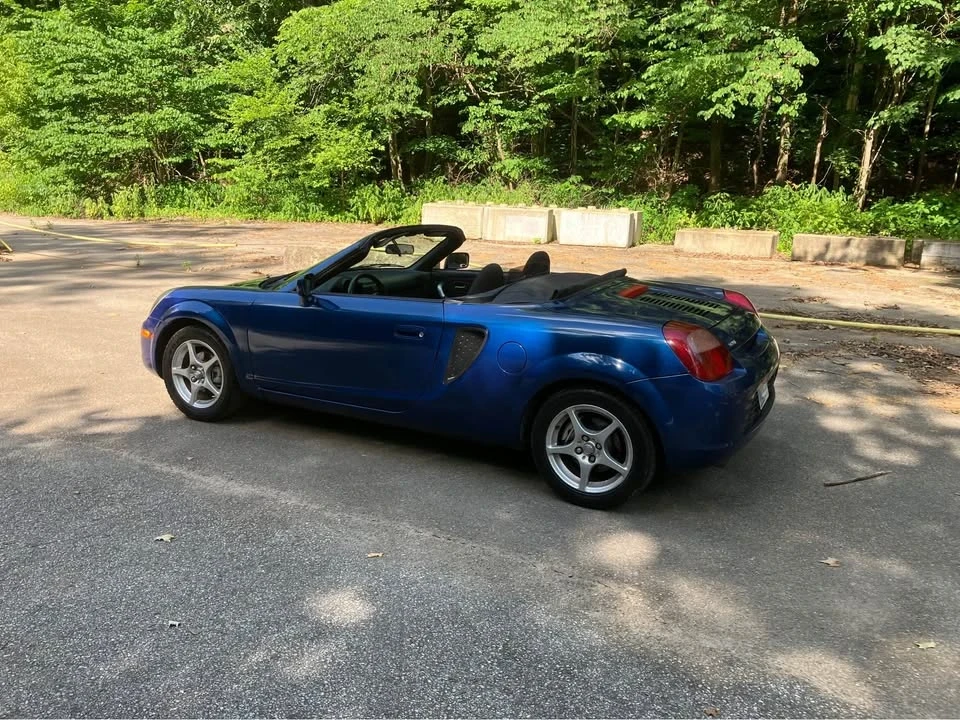 2001 Toyota MR2 Spyder/MR-S - Image 4 of 10