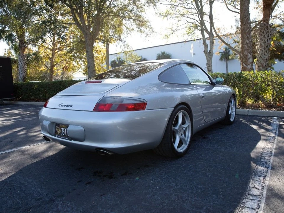 2002 Porsche 996 Carrera - Image 22 of 31