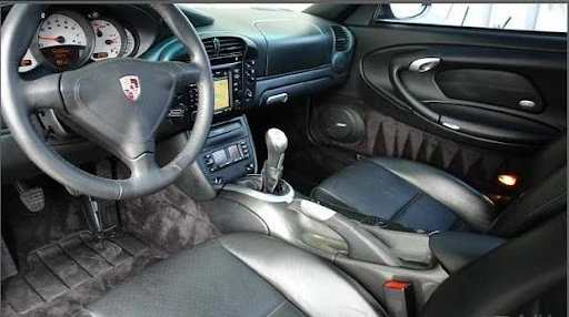Porsche 996 Turbo - Image 2 of 3
