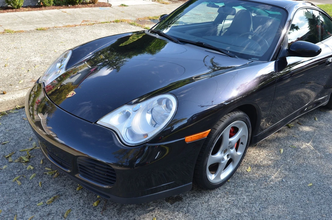 2002 Porsche 996 Carrera 4S - Image 9 of 31