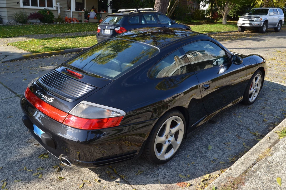 2002 Porsche 996 Carrera 4S - Image 10 of 31