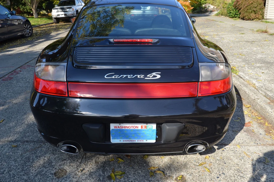 2002 Porsche 996 Carrera 4S - Image 13 of 31