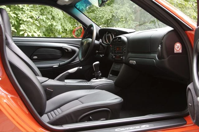 Porsche 996 Carrera 4S - Image 8 of 10