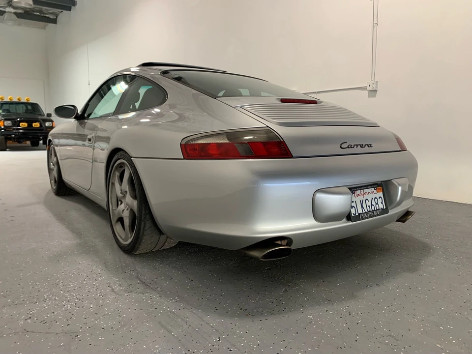 2003 Porsche 996 Carrera - Image 6 of 18