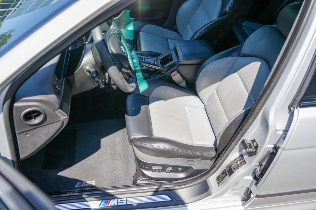 2003 BMW E39 M5 - Image 14 of 21