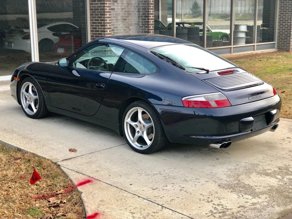 2003 Porsche 996 Carrera - Image 2 of 18