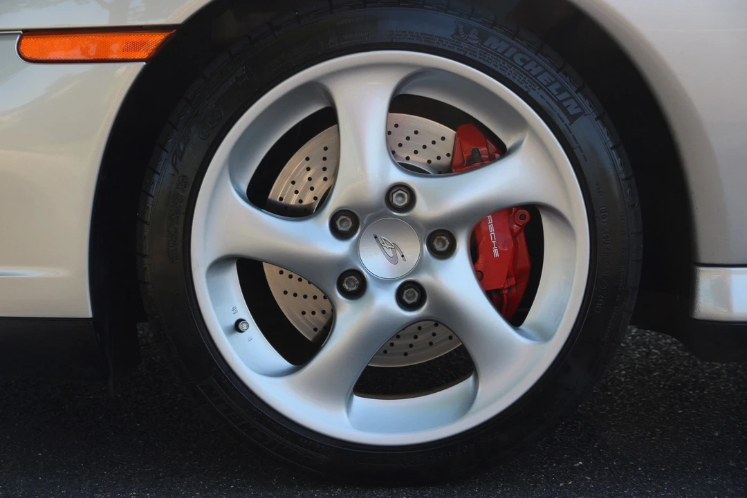 2003 Porsche 996 Carrera 4S - Image 11 of 31