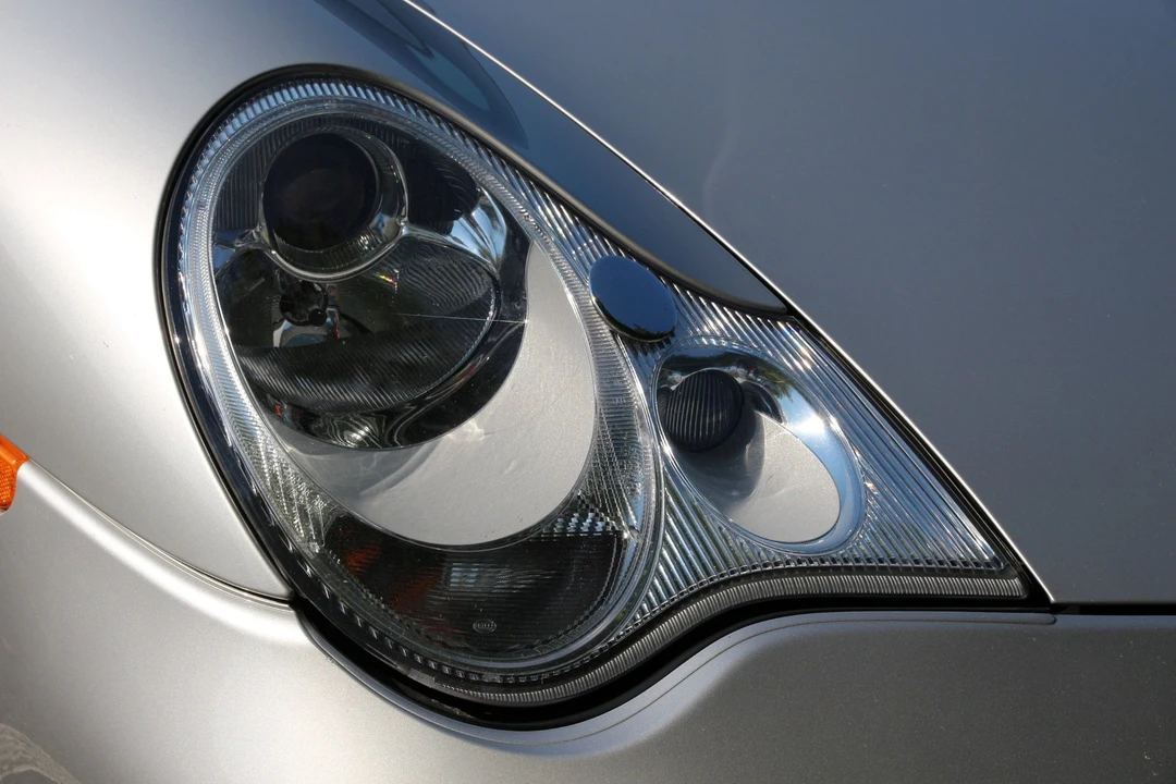 2003 Porsche 996 Carrera 4S - Image 17 of 31