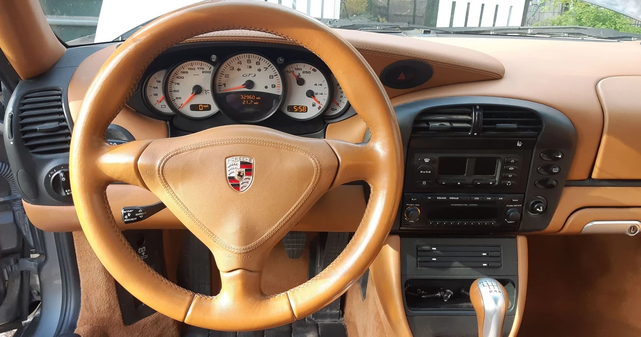2004 Porsche 996 GT3 - Image 15 of 15