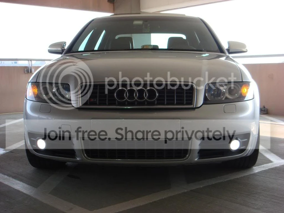 Audi B6 S4 - Image 2 of 4