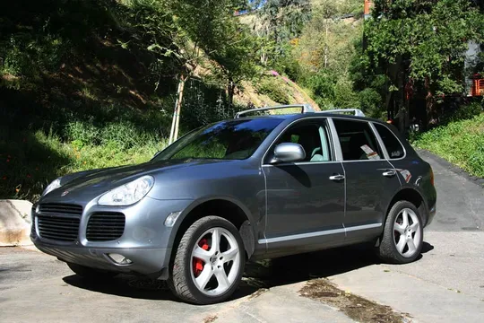 2004 Porsche Cayenne Turbo