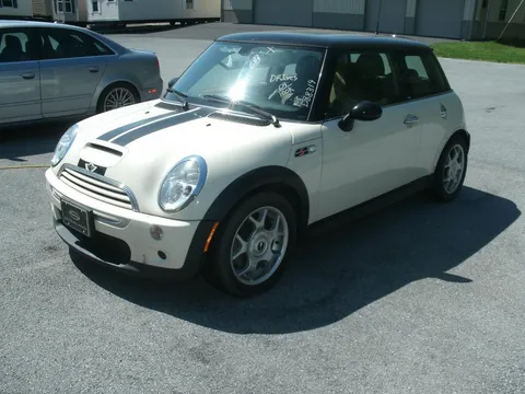 2004 MINI Cooper S