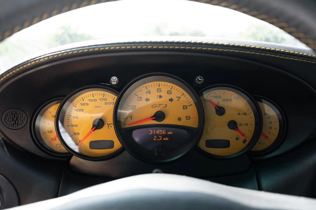 2004 Porsche 996 GT3 - Image 10 of 23