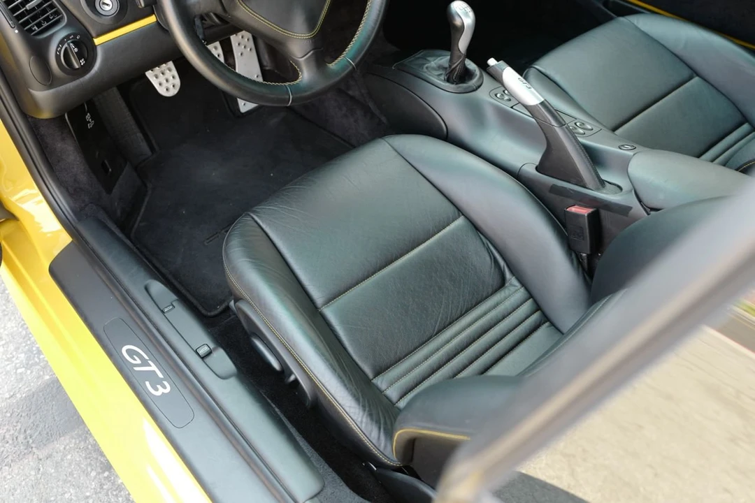 2004 Porsche 996 GT3 - Image 11 of 23