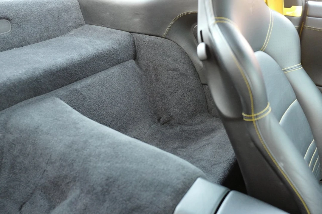 2004 Porsche 996 GT3 - Image 16 of 23