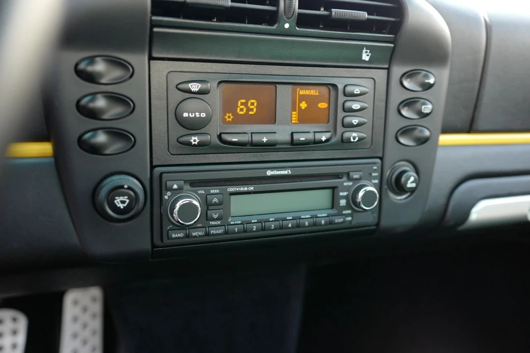 2004 Porsche 996 GT3 - Image 21 of 23