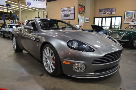 2005 Aston Martin Vanquish S