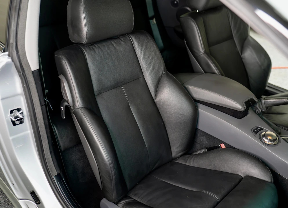 2005 BMW E63/E64 645Ci & 650i - Image 13 of 17
