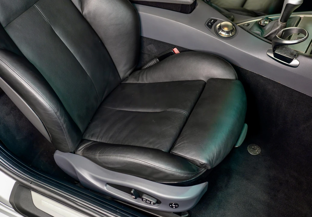 2005 BMW E63/E64 645Ci & 650i - Image 14 of 17