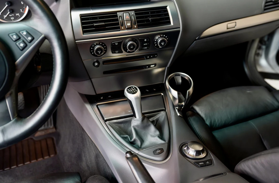 2005 BMW E63/E64 645Ci & 650i - Image 10 of 17