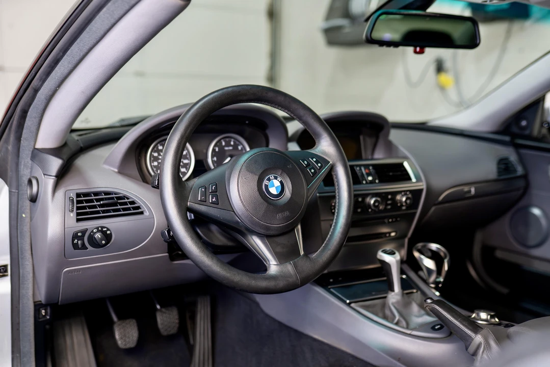 2005 BMW E63/E64 645Ci & 650i - Image 8 of 17