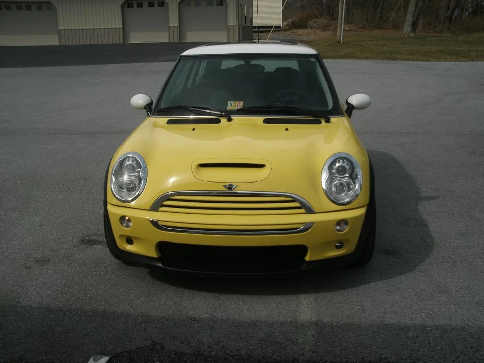 2005 Mini Mini Cooper S 1st Gen - Image 2 of 18
