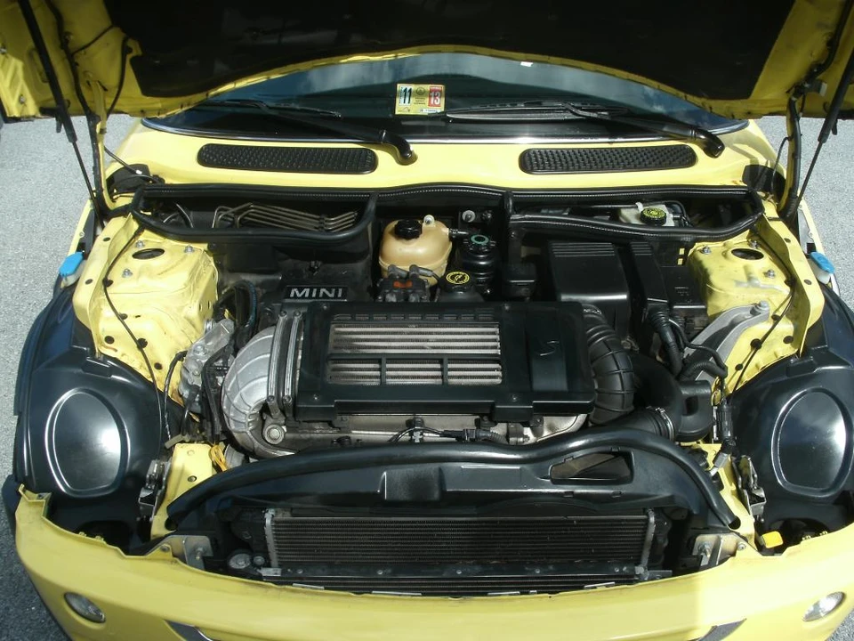 2005 Mini Mini Cooper S 1st Gen - Image 18 of 18