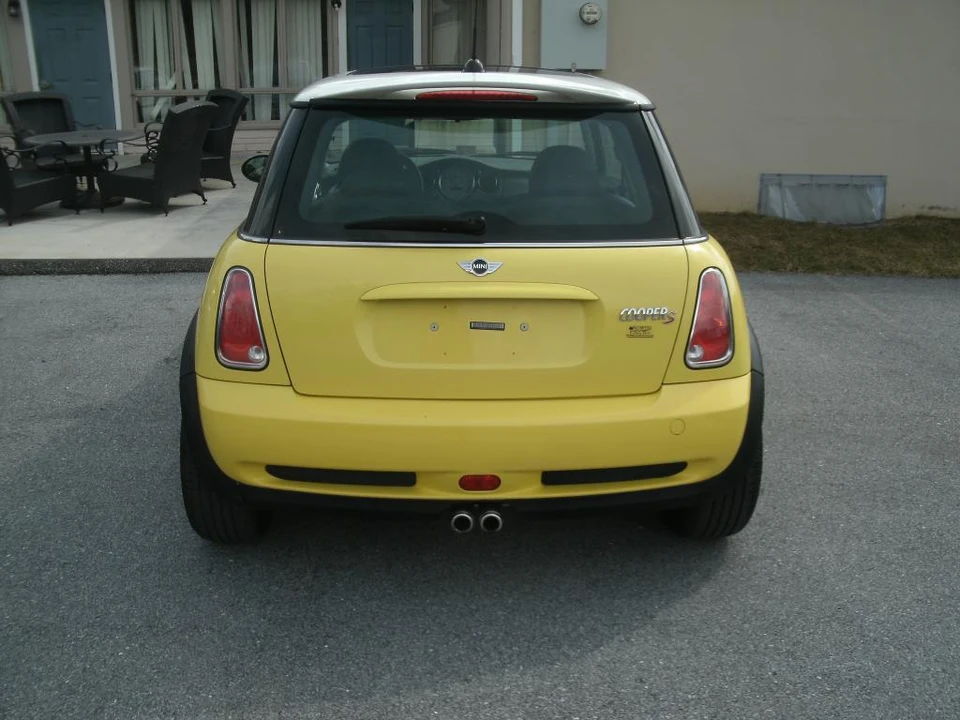 2005 Mini Mini Cooper S 1st Gen - Image 13 of 18