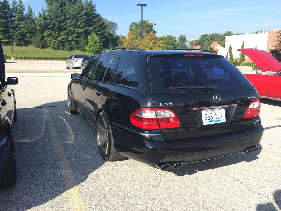 2005 Mercedes-Benz W211 E 55 & E 63 AMG - Image 4 of 31