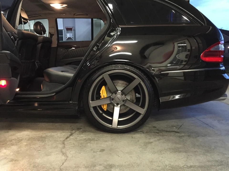 2005 Mercedes-Benz W211 E 55 & E 63 AMG - Image 10 of 31