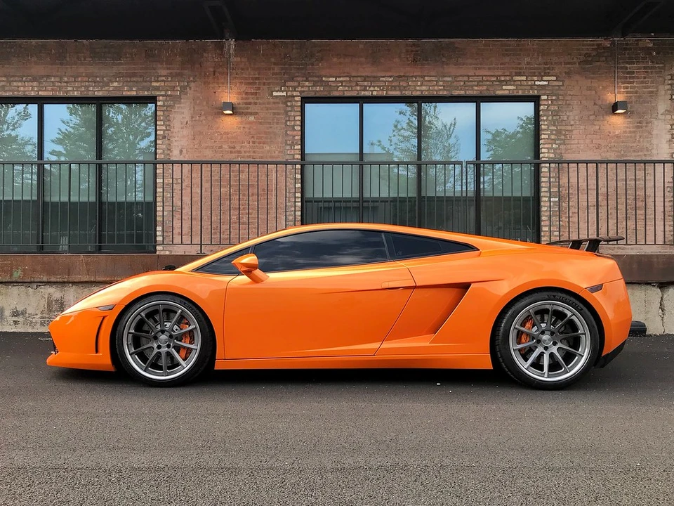 2005 Lamborghini Gallardo - Image 2 of 10