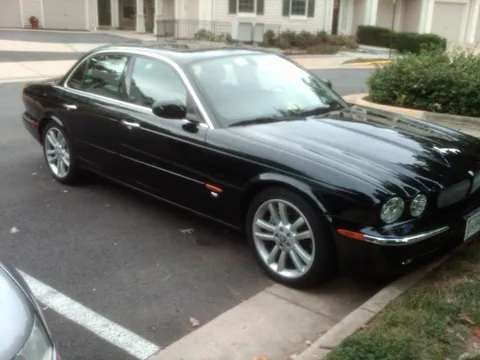 2005 Jaguar XJR