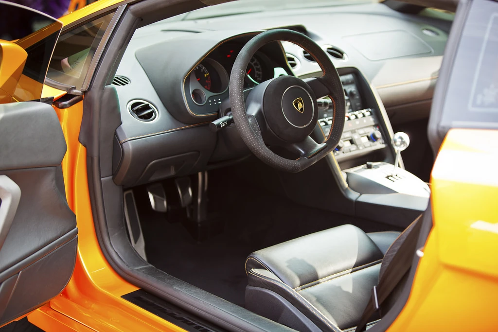 2005 Lamborghini Gallardo - Image 15 of 16
