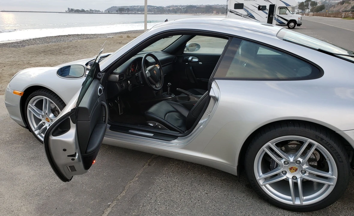 2005 Porsche 997 Carrera - Image 6 of 17