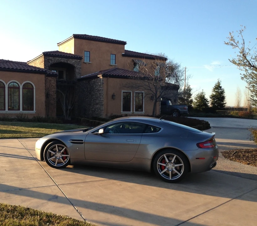 2006 Aston Martin V8 Vantage (2006-2017) - Image 5 of 5