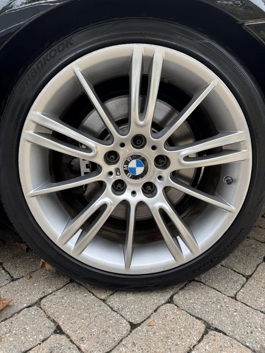 2006 BMW E90 3 Series Sedan - Image 9 of 10